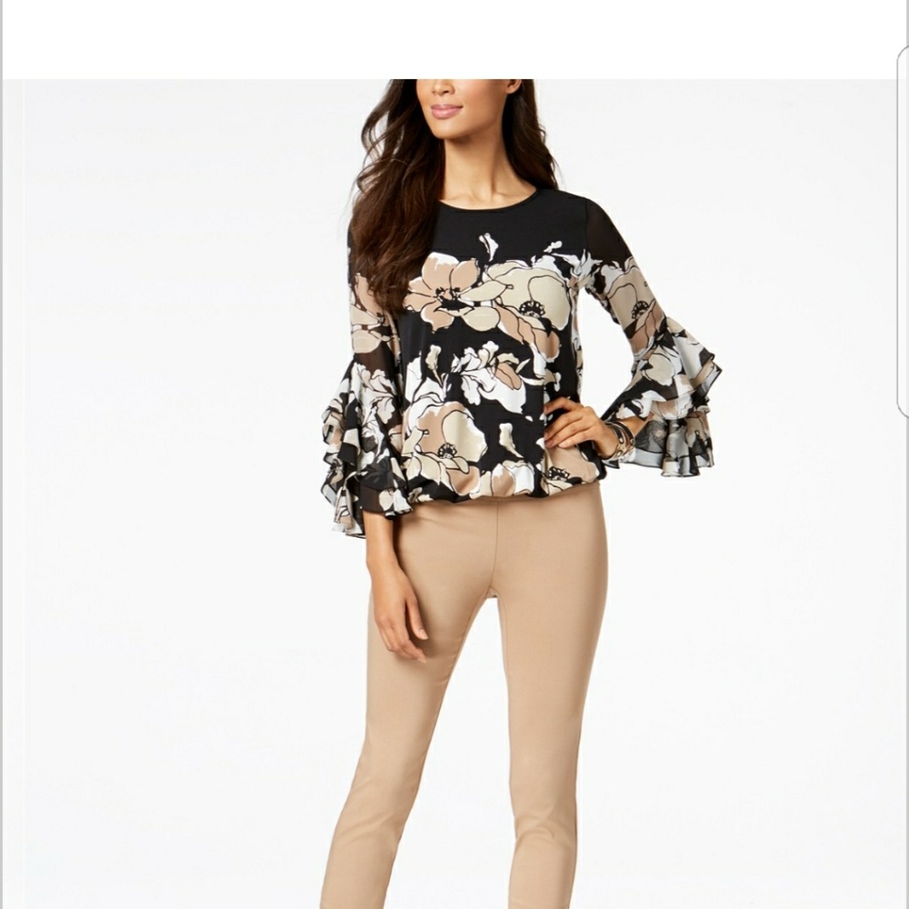 🆕️ Alfani Ruffle Sleeve Top
